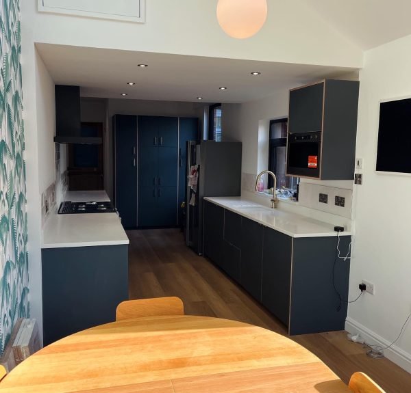 9E695805-0308-4370-A6D2-FEBFE5E8F427